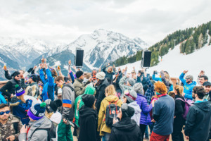 snowbomb3 school ski trip companies
